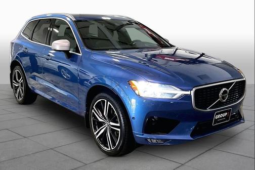Bursting Blue Metallic 2019 Volvo XC60 T6 R-Design