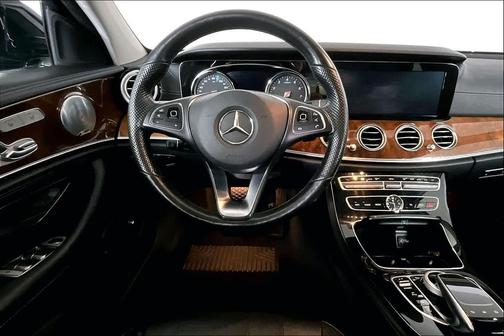 Black 2018 Mercedes-Benz E-Class 4MATIC