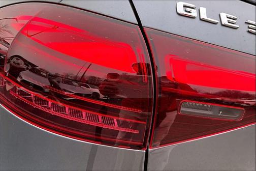 Selenite Grey Metallic 2026 Mercedes-Benz GLE 350 4MATIC