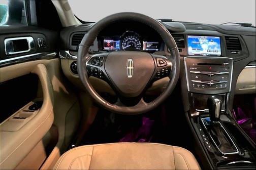 WHITE PLATINUM MET TRI-COAT 2014 Lincoln MKS Base