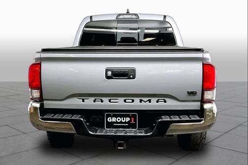 Cement 2019 Toyota Tacoma TRD Off Road