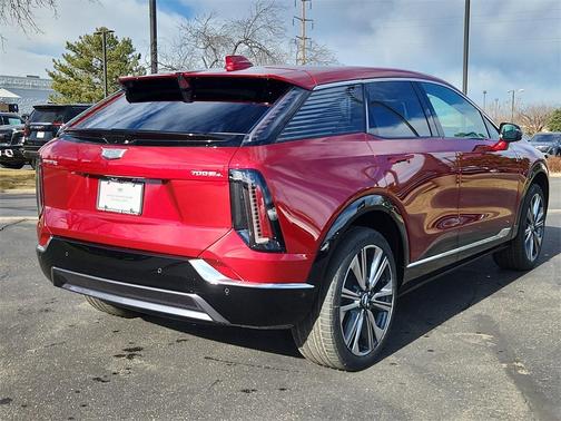 2026 Cadillac OPTIQ Premium Luxury