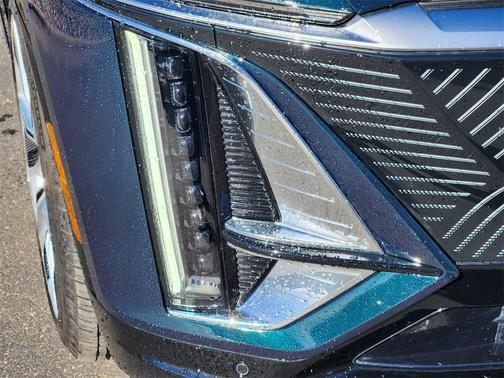 2024 Cadillac LYRIQ Luxury