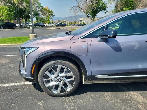 2025 Cadillac OPTIQ Luxury
