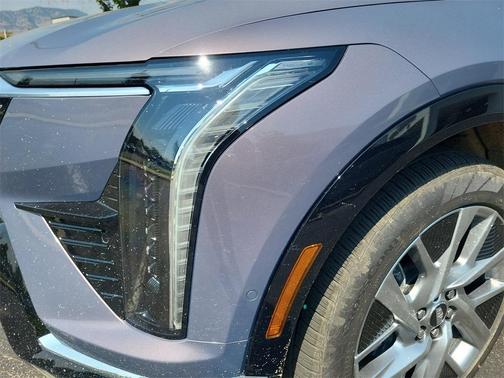 2025 Cadillac OPTIQ Luxury