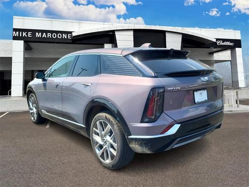 2025 Cadillac OPTIQ Luxury