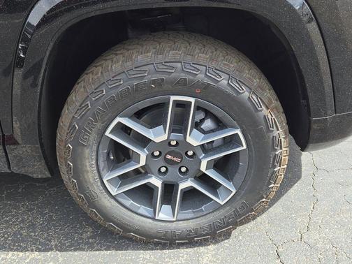 Ebony Twilight Metallic 2026 GMC Terrain AT4