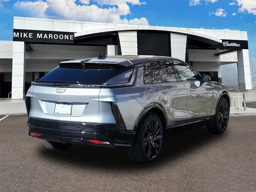 2025 Cadillac LYRIQ Sport