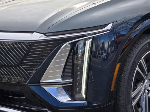 2026 Cadillac LYRIQ Premium Luxury