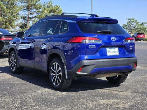 Blue Crush Metallic 2024 Toyota Corolla Cross XLE