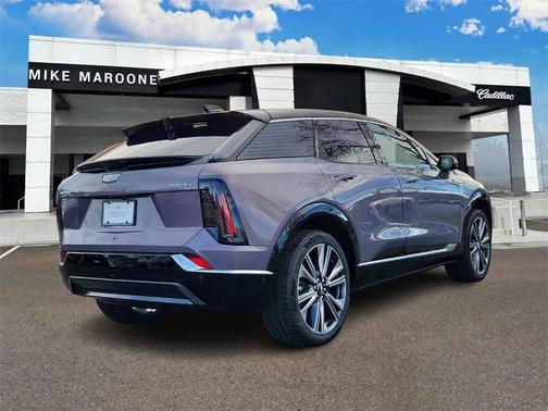 2026 Cadillac OPTIQ Premium Luxury