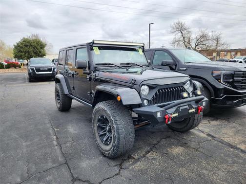 2017 Jeep Wrangler Unlimited Sahara