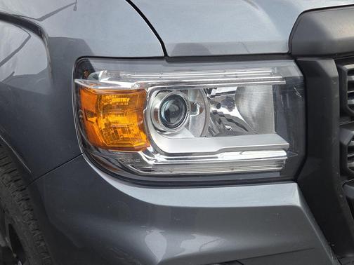 Satin Steel Metallic 2021 GMC Canyon Denali