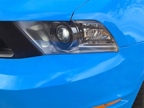 2011 Ford Mustang GT Premium