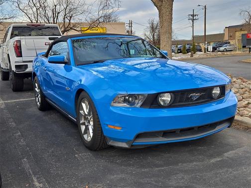 2011 Ford Mustang GT Premium
