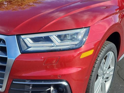 2018 Audi Q5 2.0T Prestige
