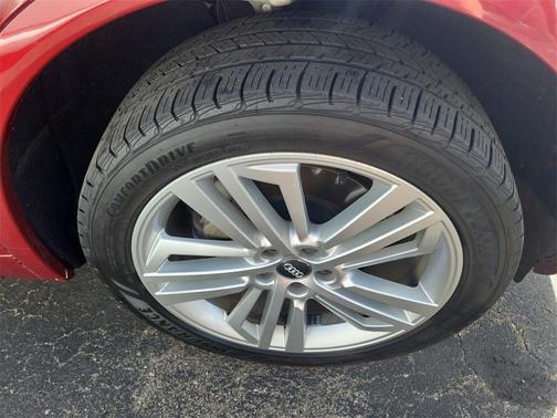 2018 Audi Q5 2.0T Prestige