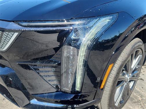 2025 Cadillac OPTIQ Sport