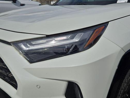 2022 Toyota RAV4 Hybrid XSE