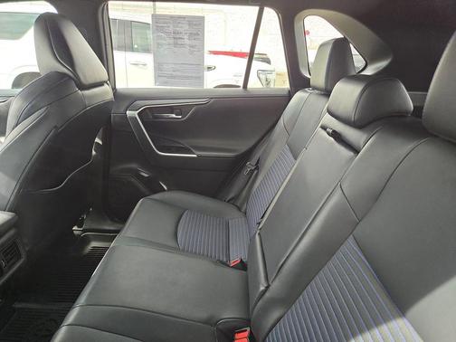 2022 Toyota RAV4 Hybrid XSE