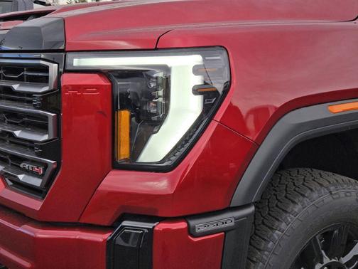 2026 GMC Sierra 2500 AT4