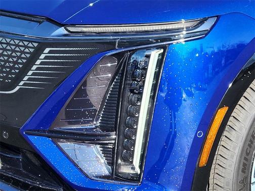 2024 Cadillac LYRIQ Sport