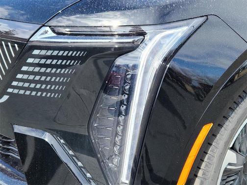 2025 Cadillac Escalade IQ Sport 2