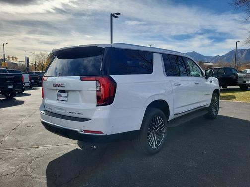 2026 GMC Yukon XL Elevation