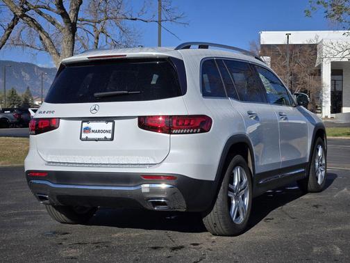 2022 Mercedes-Benz GLB 250 Base