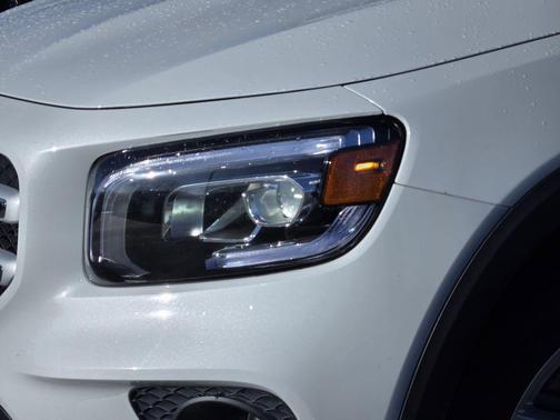 2022 Mercedes-Benz GLB 250 Base