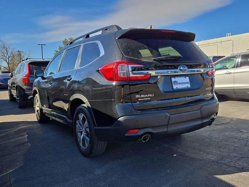 2023 Subaru Ascent Premium 8-Passenger