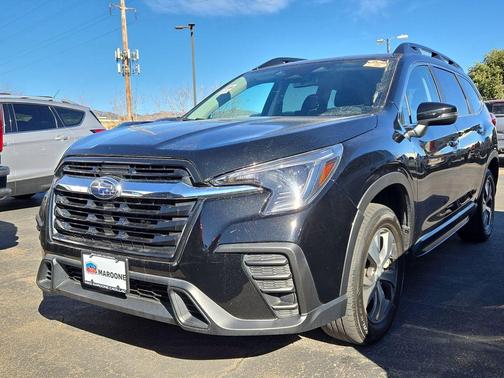 2023 Subaru Ascent Premium 8-Passenger