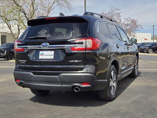 Crystal Black Silica 2023 Subaru Ascent Premium 8-Passenger