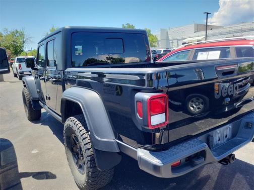 2020 Jeep Gladiator Sport