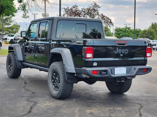 2020 Jeep Gladiator Sport
