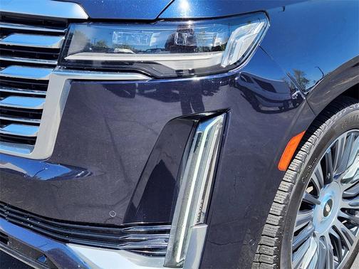 2022 Cadillac Escalade ESV Premium Luxury Platinum