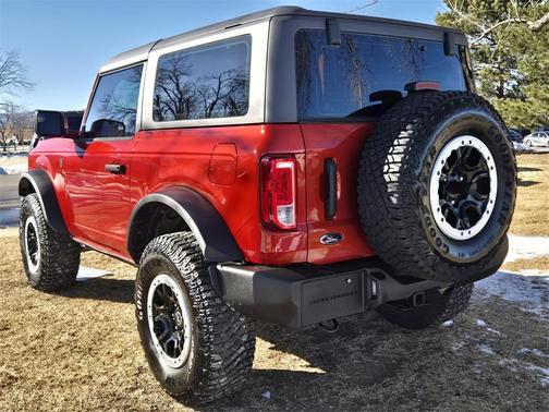 2023 Ford Bronco Base