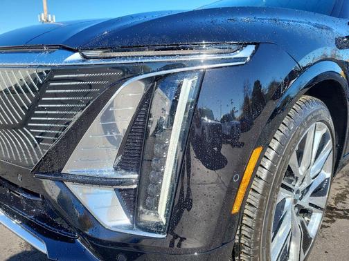 2026 Cadillac LYRIQ Signature Luxury