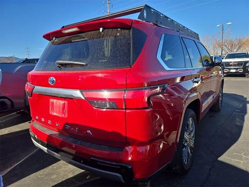 2023 Toyota Sequoia SR5