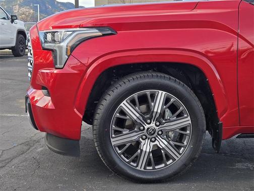 2023 Toyota Sequoia Capstone