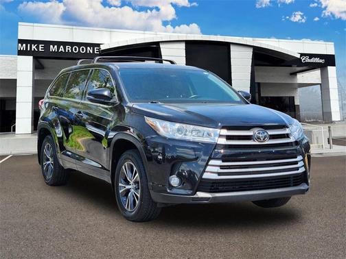 2017 Toyota Highlander LE Plus
