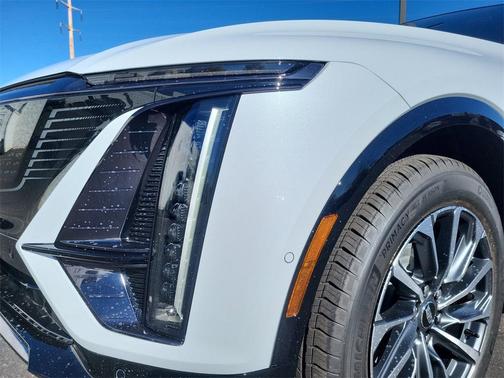 2026 Cadillac LYRIQ Premium Sport
