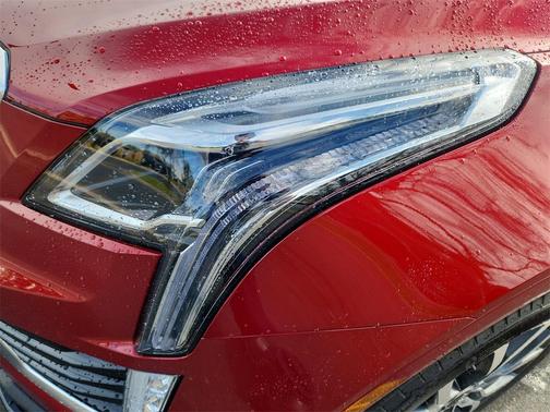 2025 Cadillac XT5 Sport