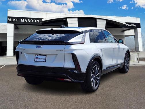 2025 Cadillac LYRIQ Sport