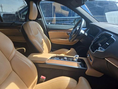 2018 Volvo XC90 Hybrid T8 Inscription