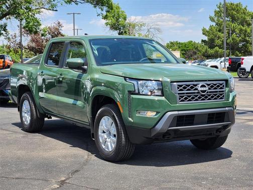 2022 Nissan Frontier SV