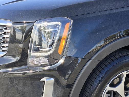 Ebony Black 2020 Kia Telluride EX