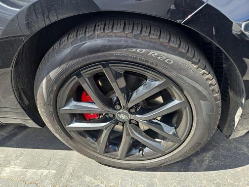 Santorini Black 2024 Land Rover Range Rover Velar Dynamic SE