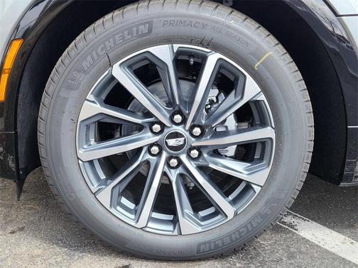 2025 Cadillac LYRIQ Sport