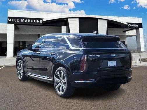 2025 Cadillac Escalade IQ Luxury 1